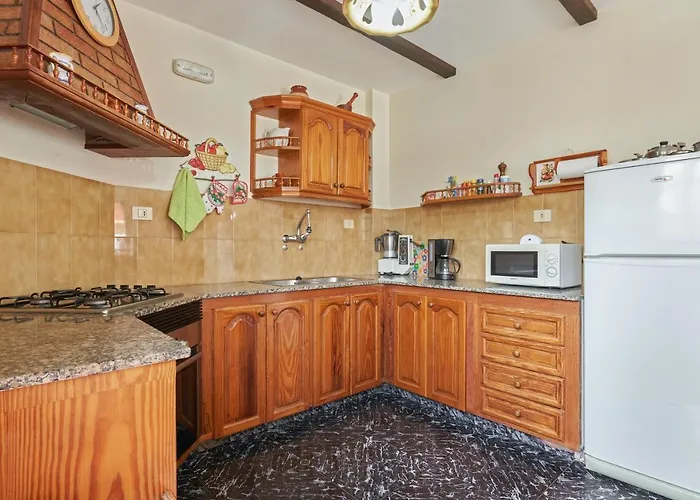 Modern In With A Shared Pool