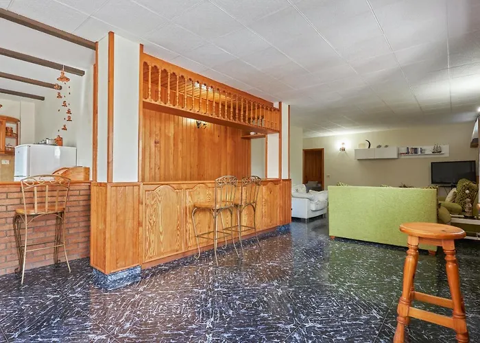 Modern In With A Shared Pool